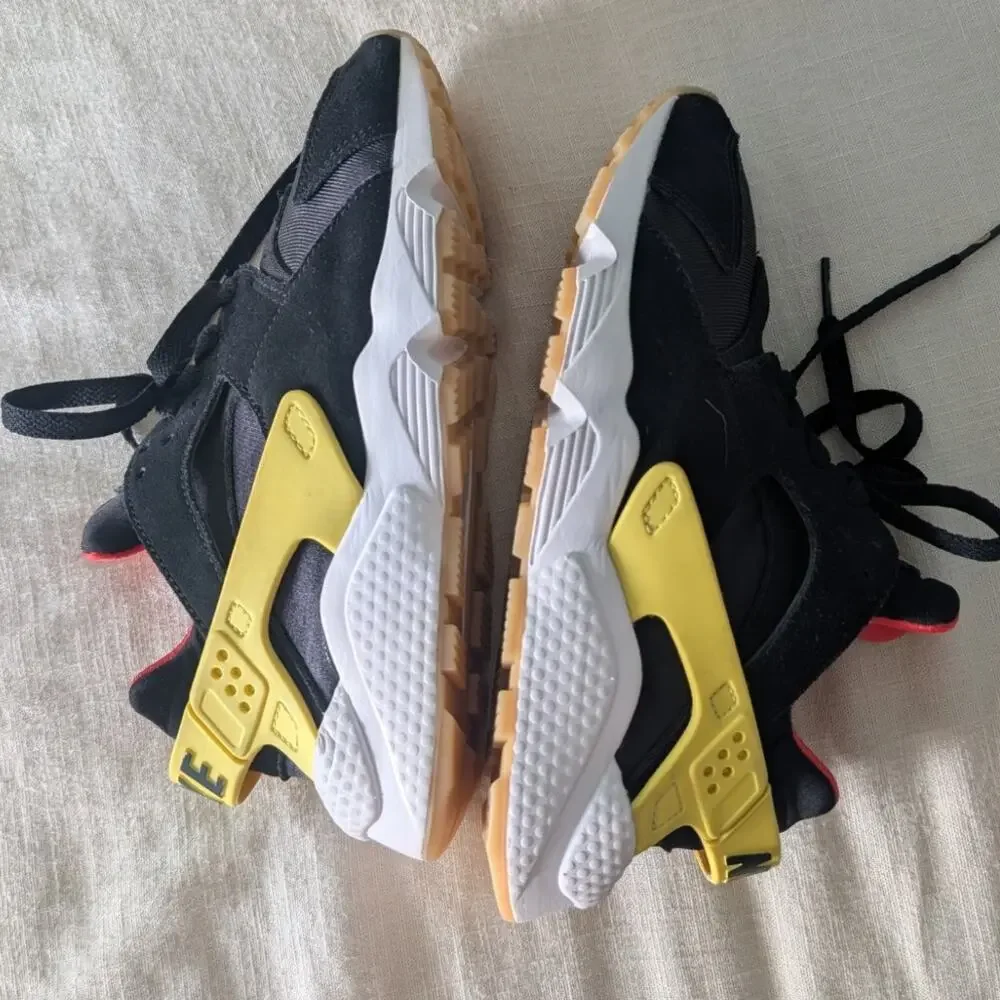 Nike Air Huarache 
